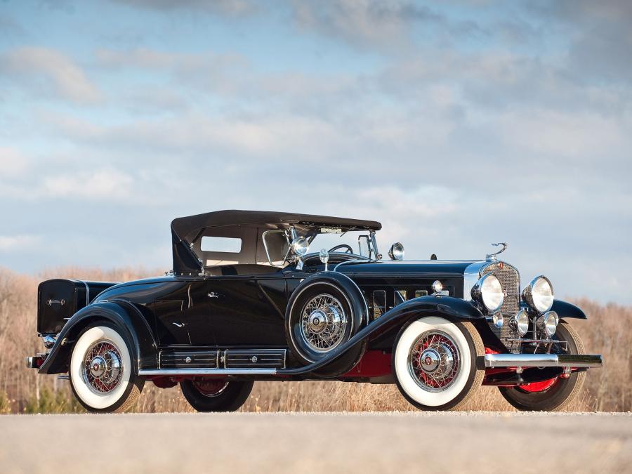  Cadillac Series 452 V16 Roadster by Fleetwood 1930 года  (фото 9 из 17)